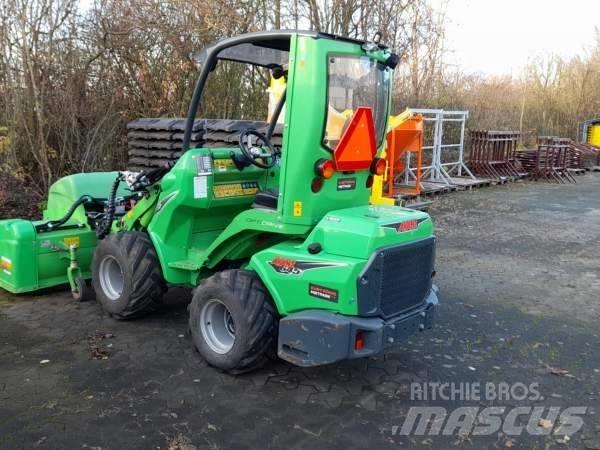 Avant 645 i Міні-навантажувачі