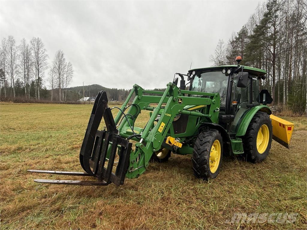 John Deere 5058E Трактори