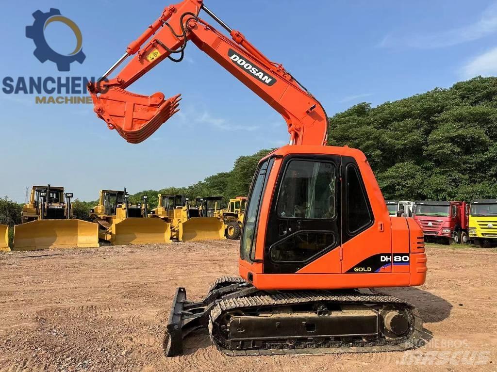Doosan DH 80 Гусеничні екскаватори