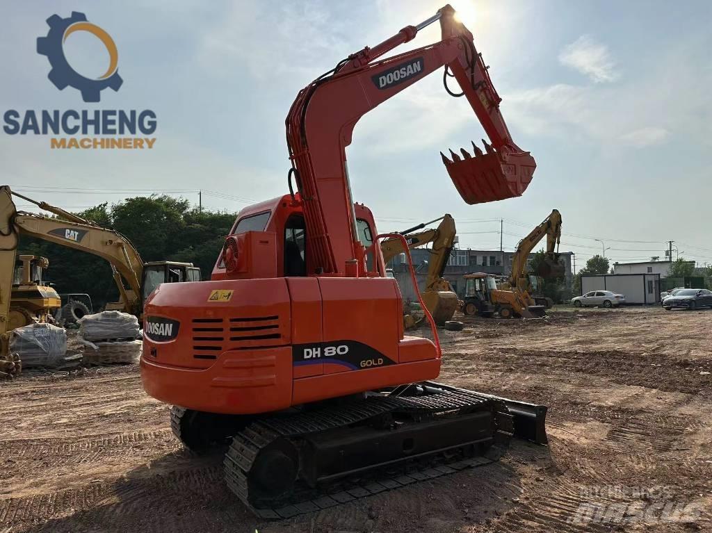 Doosan DH 80 Гусеничні екскаватори