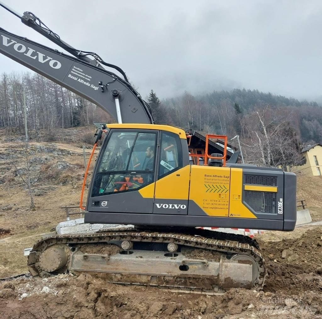 Volvo EC 220 E Гусеничні екскаватори