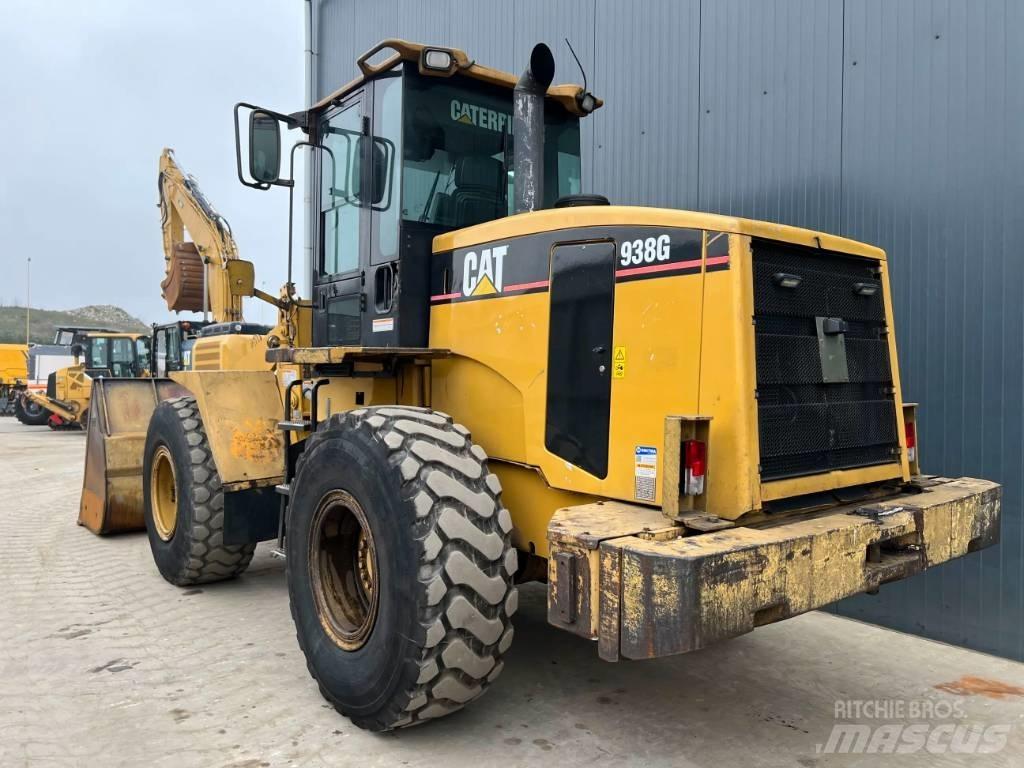 CAT 938G Фронтальні навантажувачі