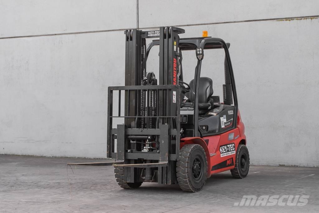 Manitou MI 25 D Дизельні навантажувачі
