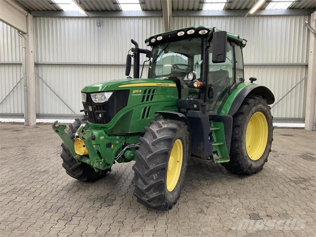 John Deere 6110R Трактори
