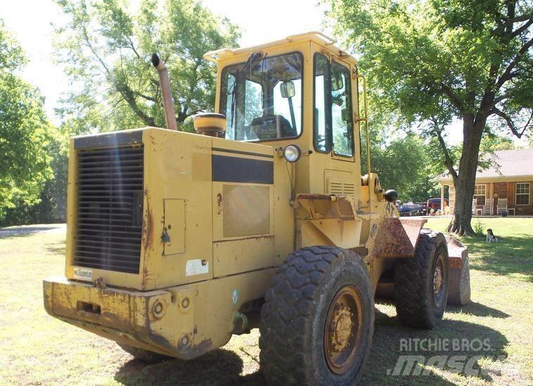 CAT 926 E Фронтальні навантажувачі