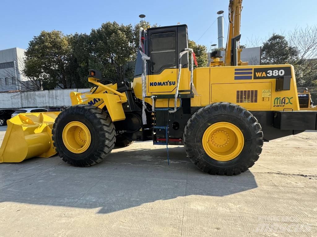 Komatsu WA380-6 Фронтальні навантажувачі