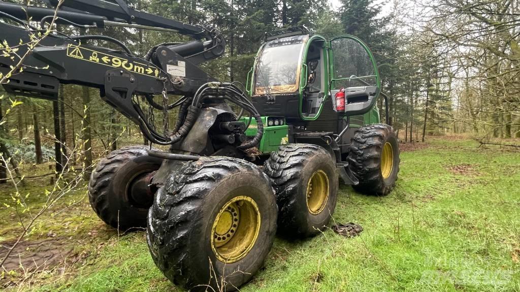 John Deere 1470 E Харвестери