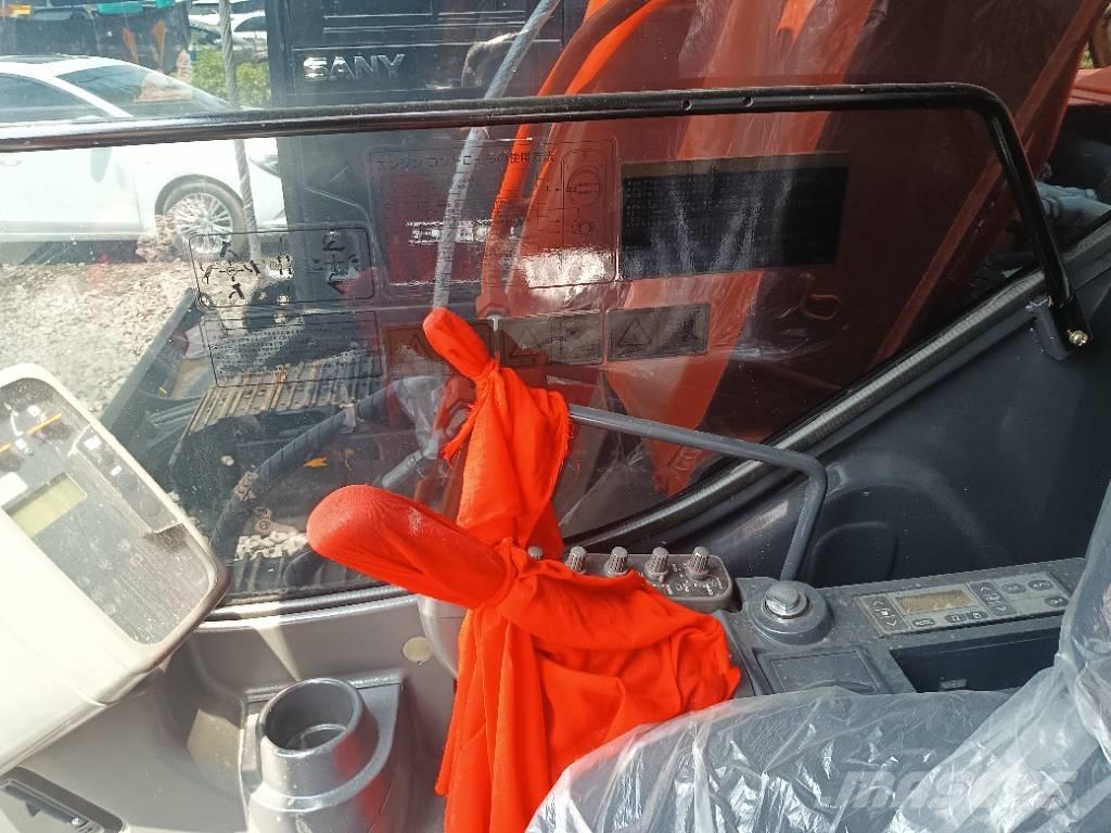 Hitachi ZX 70 Гусеничні екскаватори