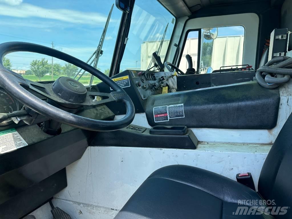 Mack LEU613 Сміттєвози