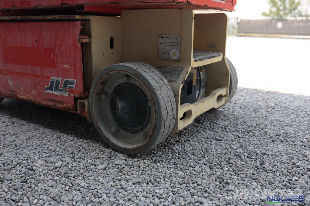 JLG 1230ES Інші підйомники і платформи