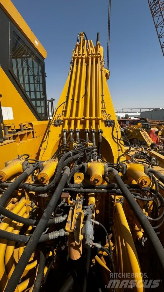 Komatsu PC 2000-8 Гусеничні екскаватори