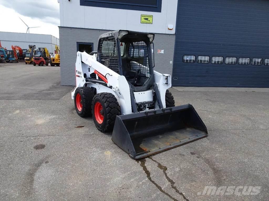 Bobcat S630 Міні-навантажувачі