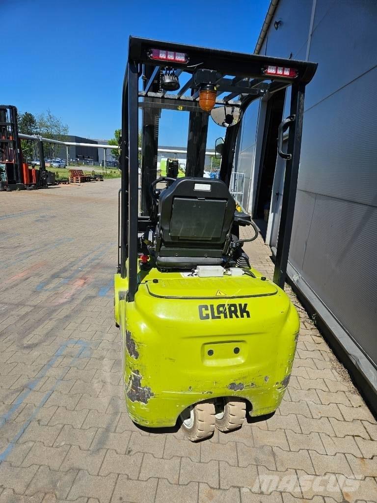 Clark GTX 18 Електронавантажувачі