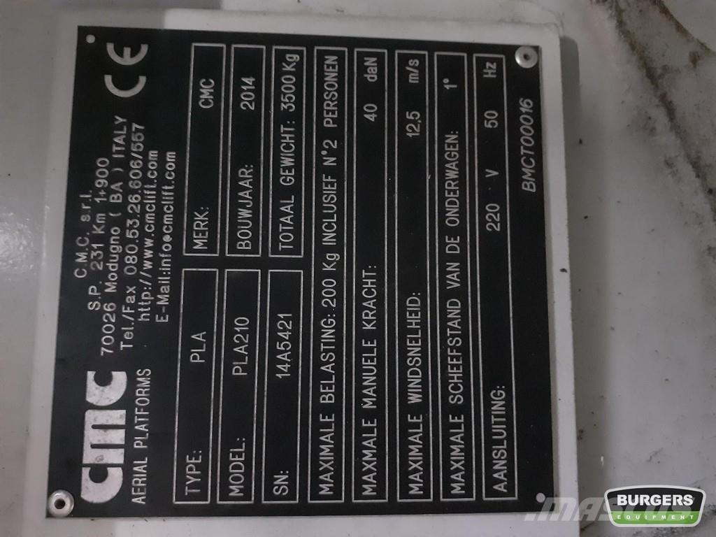 CMC PLA 210 Телескопічні підйомники