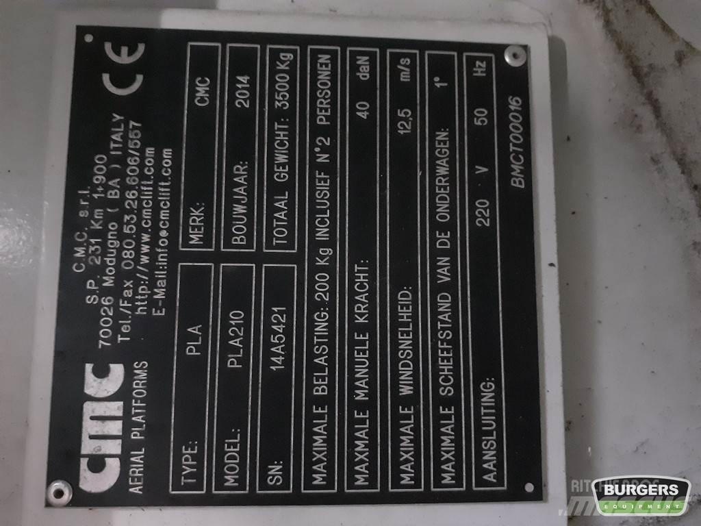 CMC PLA 210 Телескопічні підйомники