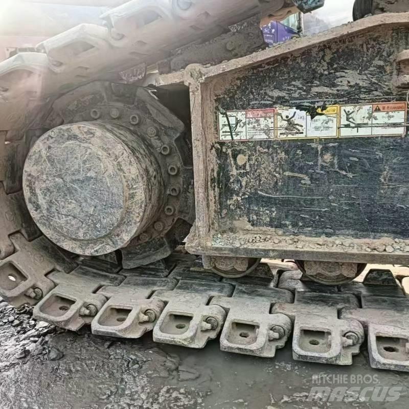 Sany SCC750E Гусеничні крани