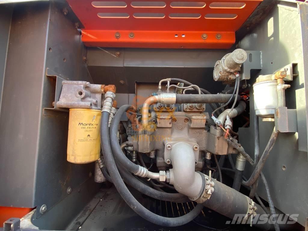 Hitachi ZX 210-3 G Гусеничні екскаватори