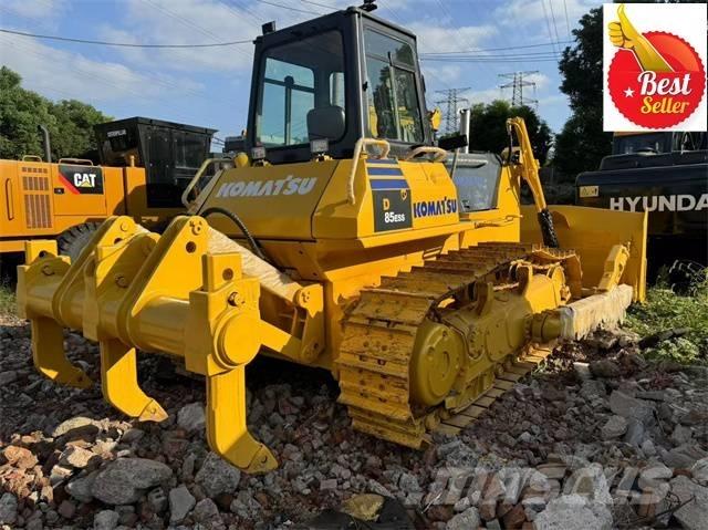 Komatsu D 85 EX Гусеничні бульдозери