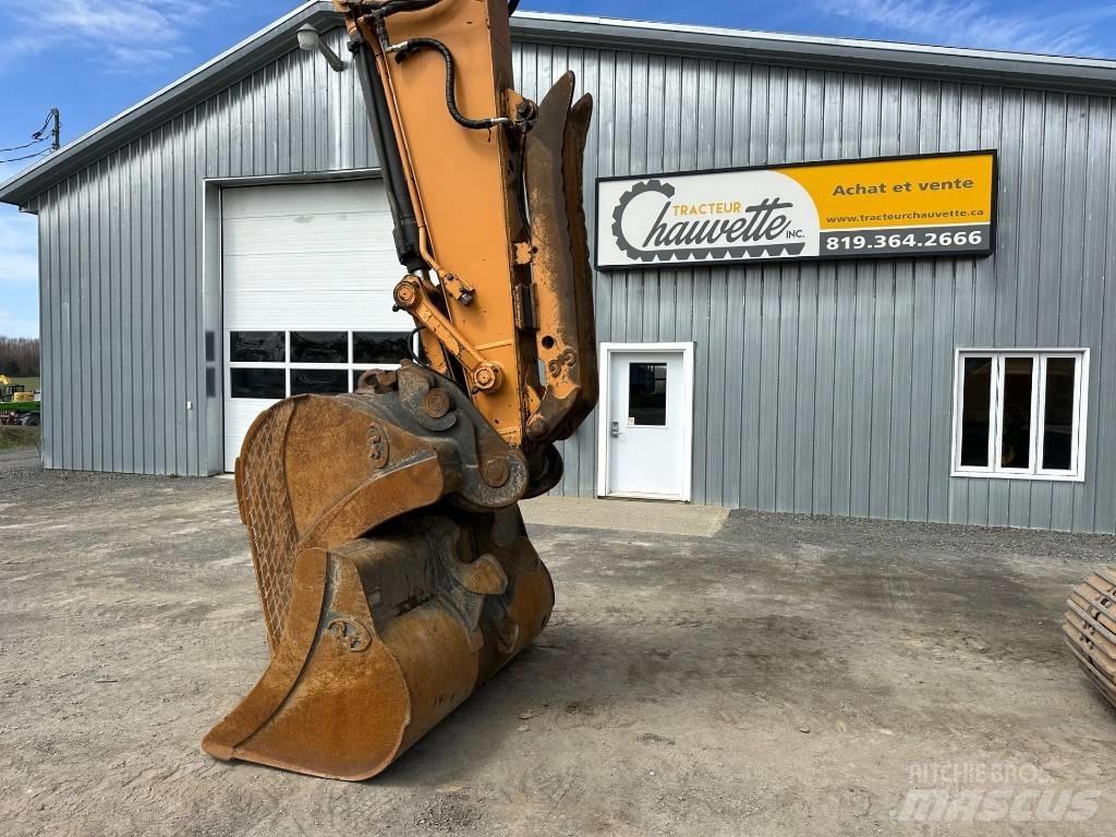 CASE CX 235 C SR Гусеничні екскаватори