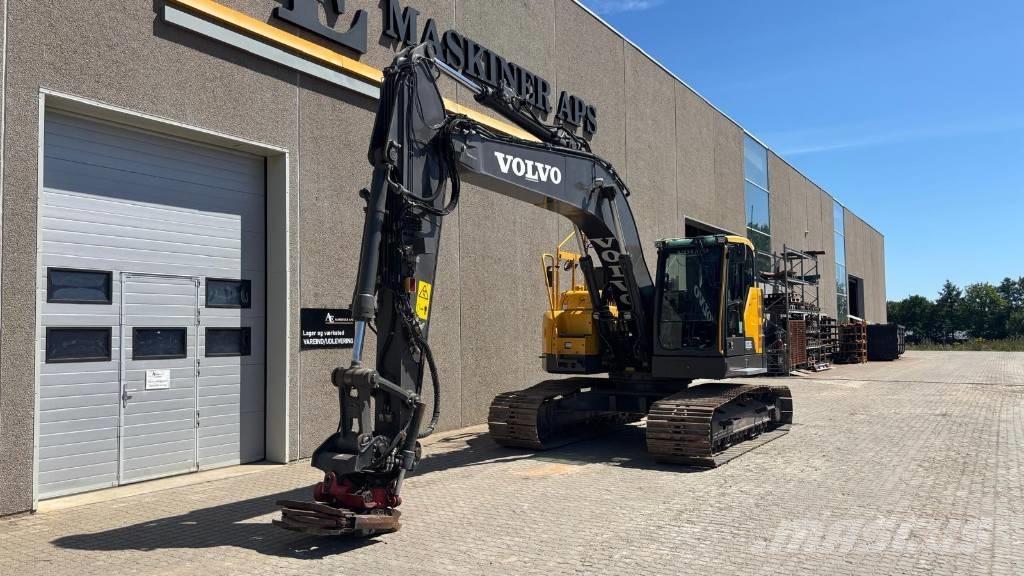 Volvo ECR 235 EL Гусеничні екскаватори