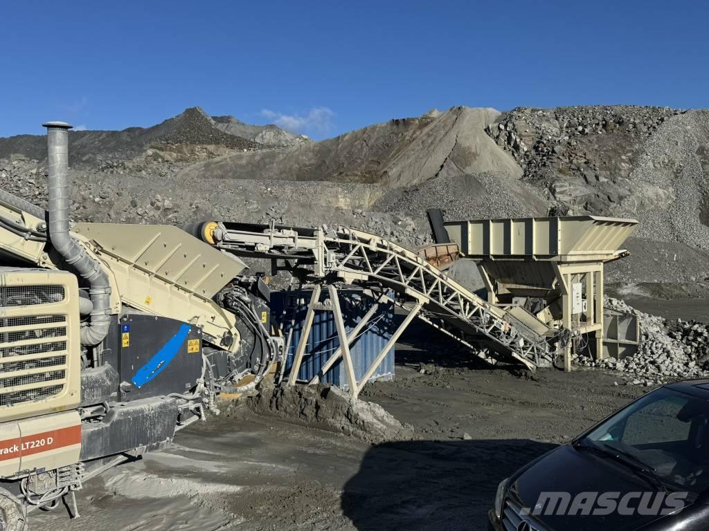 Metso LT 220 D Мобільні дробарки
