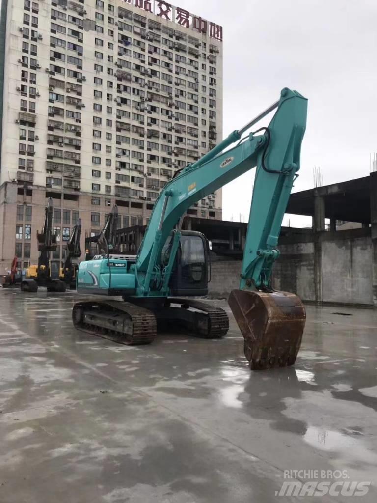 Kobelco SK 200 Гусеничні екскаватори