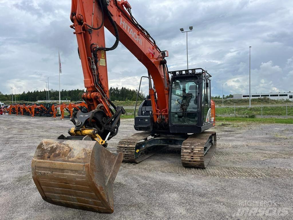 Hitachi ZX130LCN-6 Гусеничні екскаватори