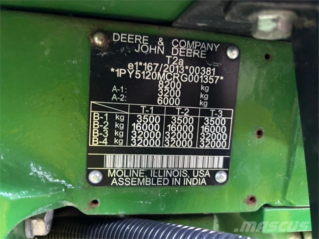 John Deere 5120M Трактори