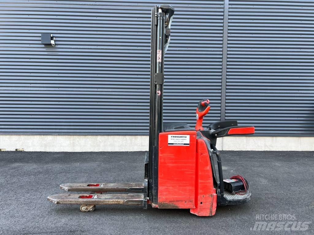 Linde L16AP Самохідні електроштабелери