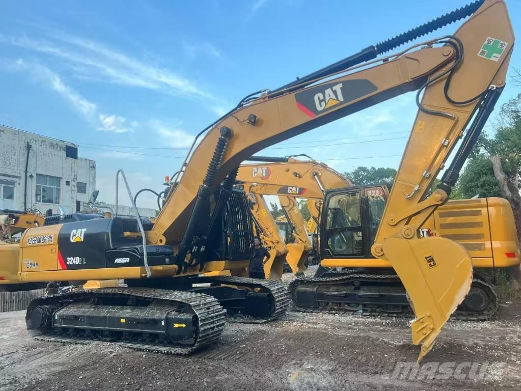 CAT 324 D2L Гусеничні екскаватори