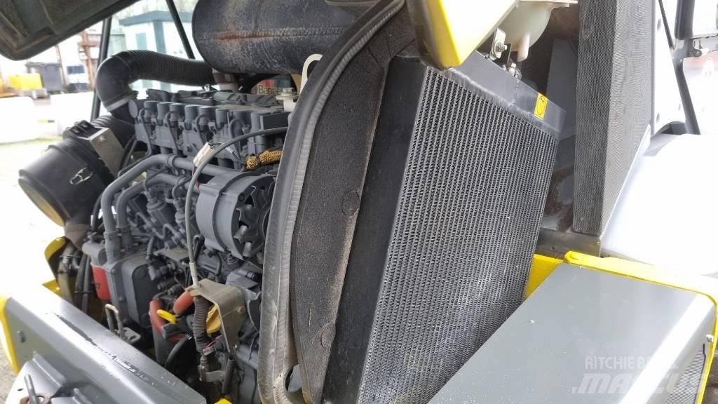 Kramer Allrad 750 Фронтальні навантажувачі