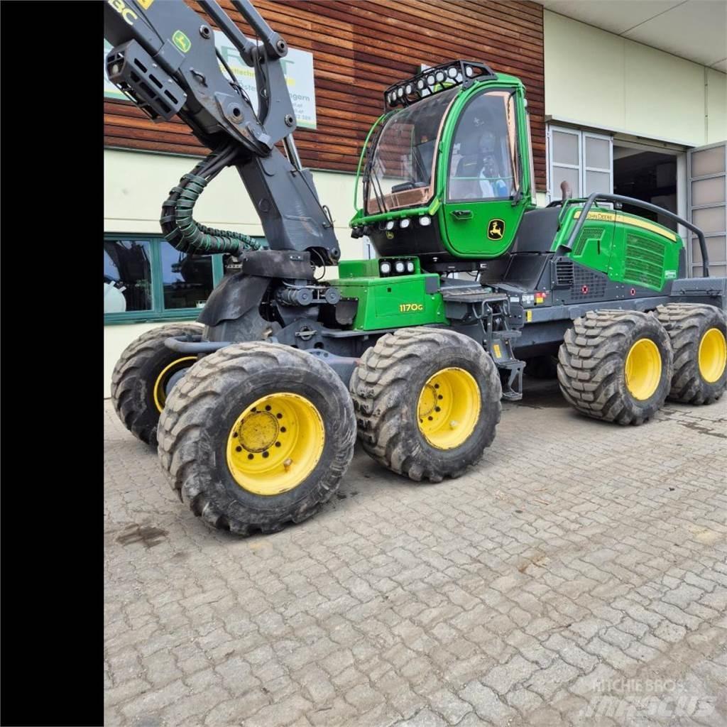 John Deere 1170 G Харвестери