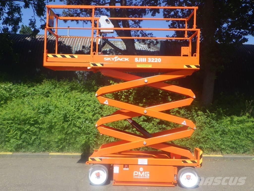 SkyJack SJ3220 Підйомники-ножиці