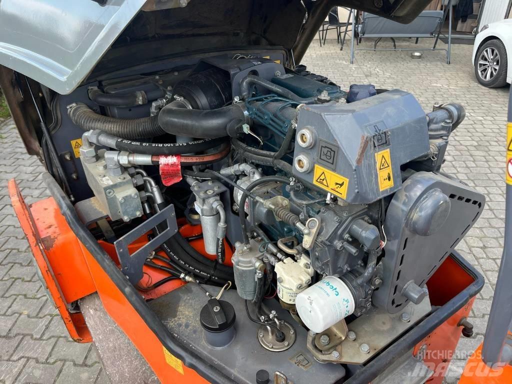 Hamm HD 13 VV Котки тротуарні