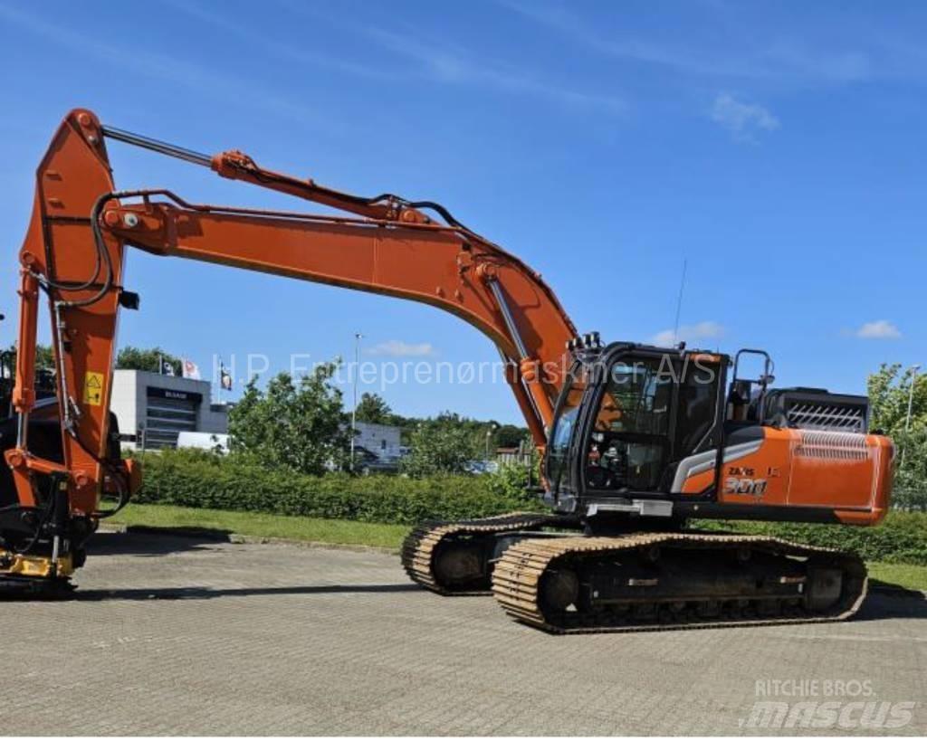Hitachi ZX300LC-7 Гусеничні екскаватори