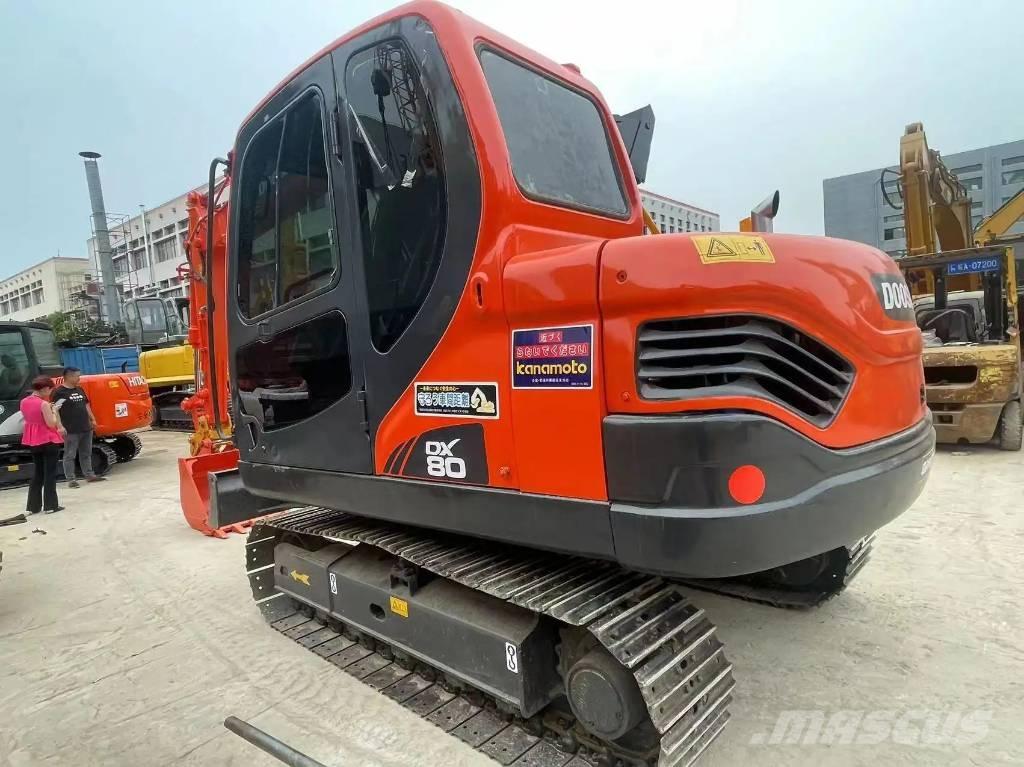 Doosan DX80 Середні екскаватори 7т. - 12т.