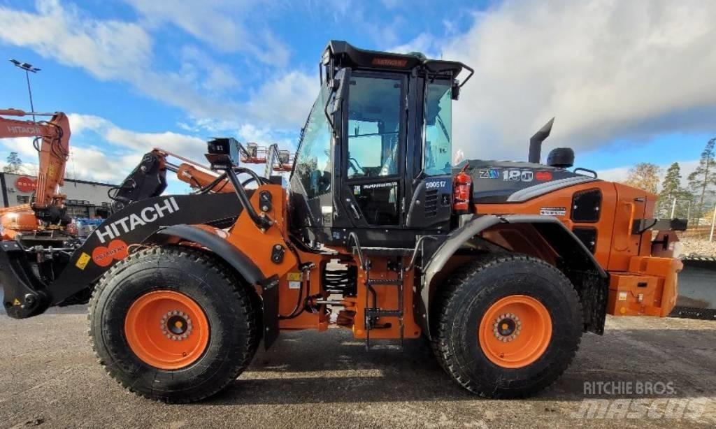 Hitachi ZW180-7 Фронтальні навантажувачі