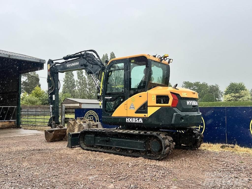 Hyundai HX85A Спеціальні екскаватори