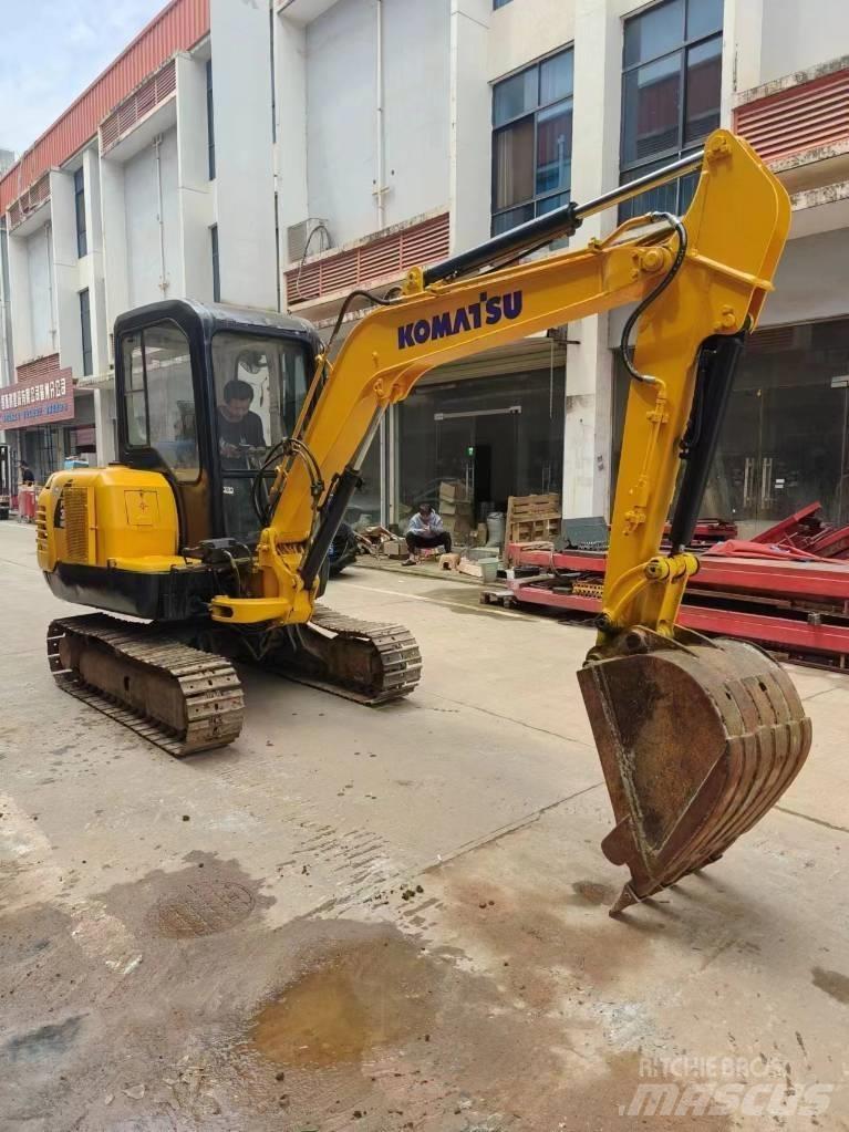 Komatsu PC 35 R-8 Міні-екскаватори < 7т
