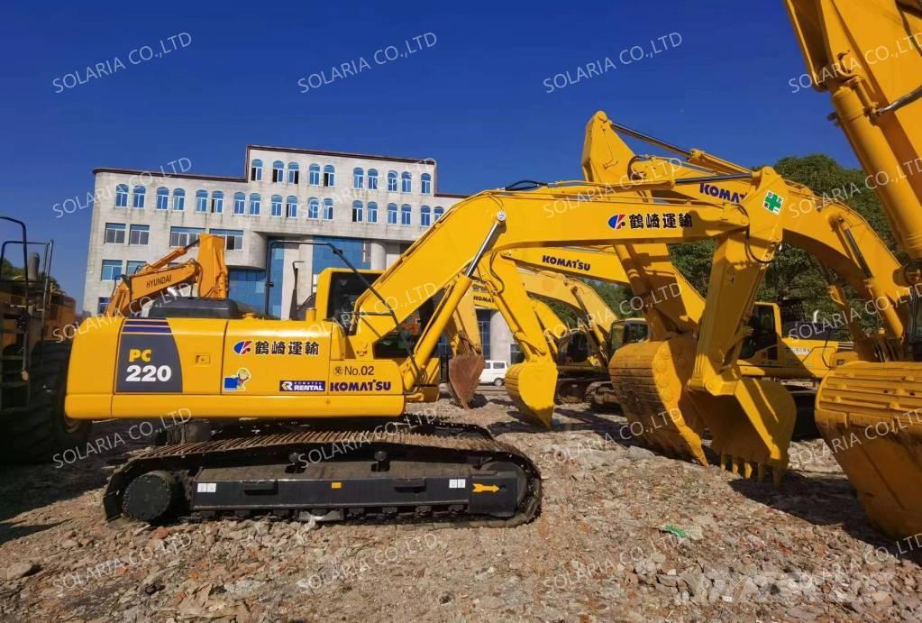 Komatsu PC 220-8 Гусеничні екскаватори