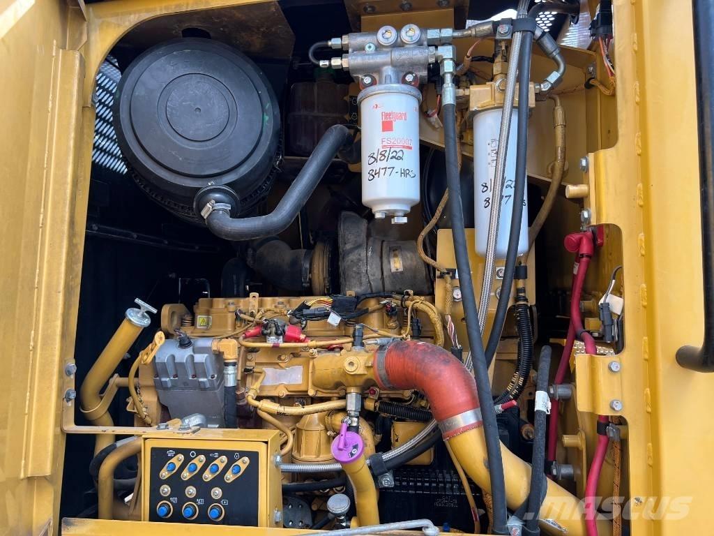 CAT 140M Грейдери