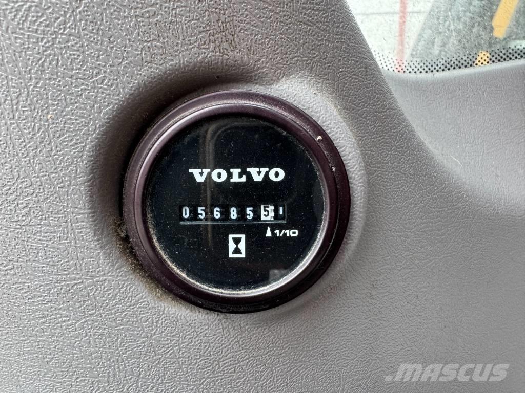 Volvo EWR 150 E Колісні екскаватори