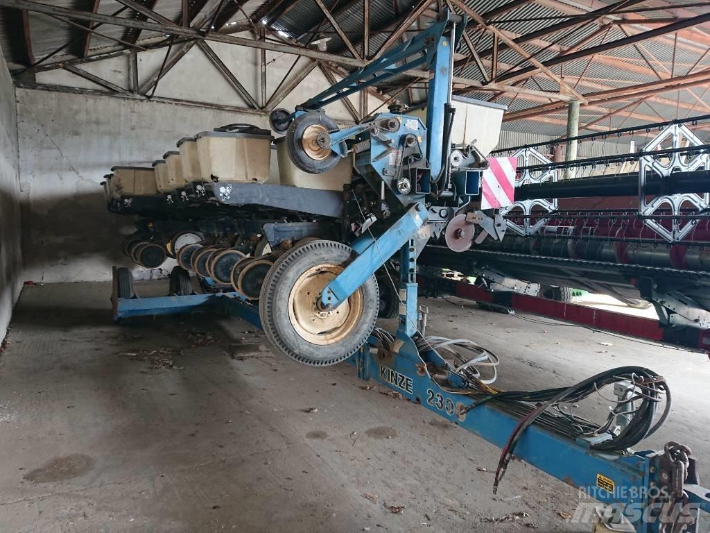 Kinze 2300 Високоточні сівалки