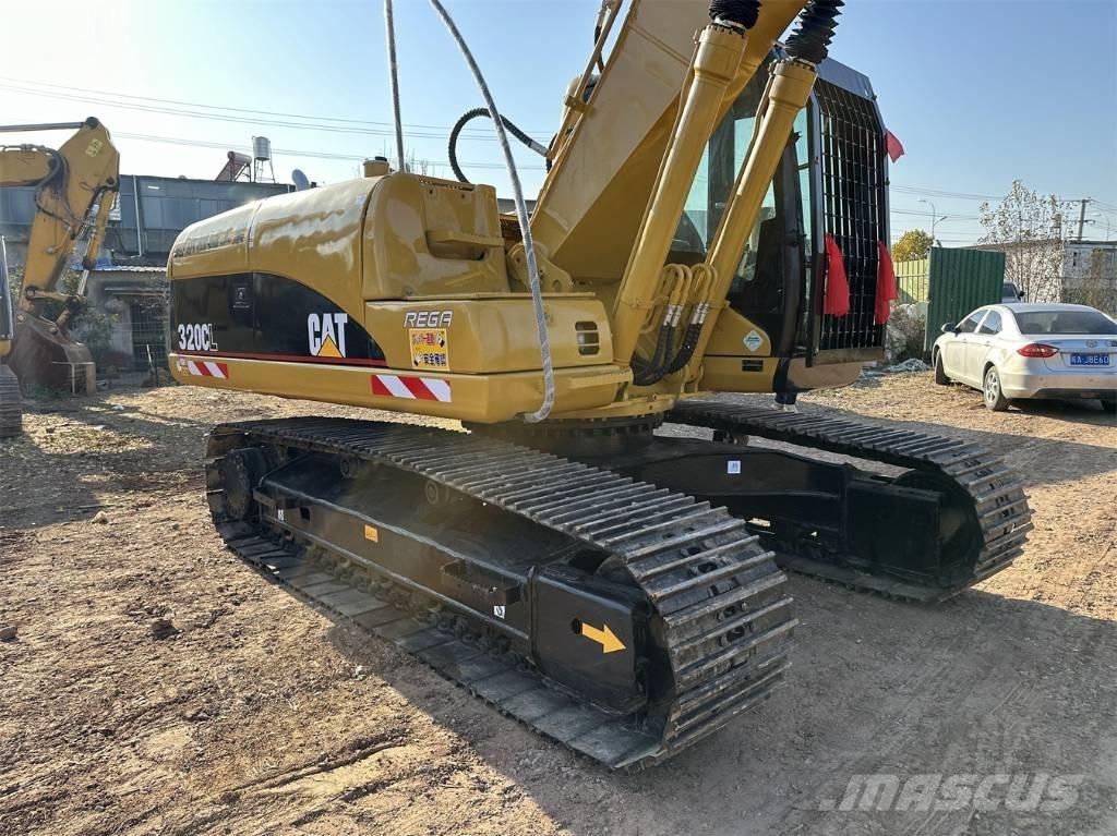 CAT 320 C L Гусеничні екскаватори