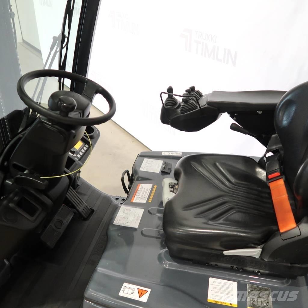 Toyota 8FBEK18T Електронавантажувачі