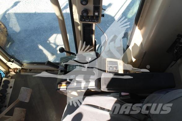 CAT 12H Грейдери