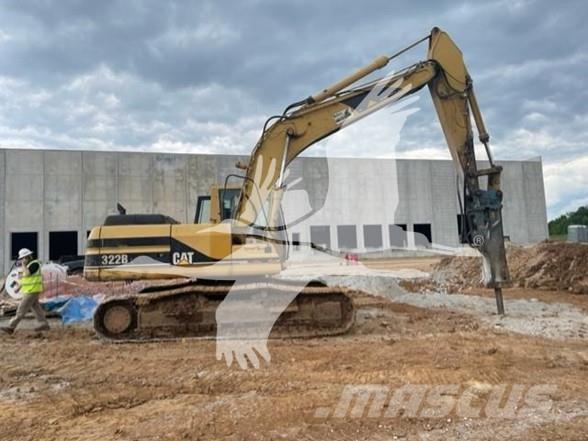 CAT 322BL Гусеничні екскаватори