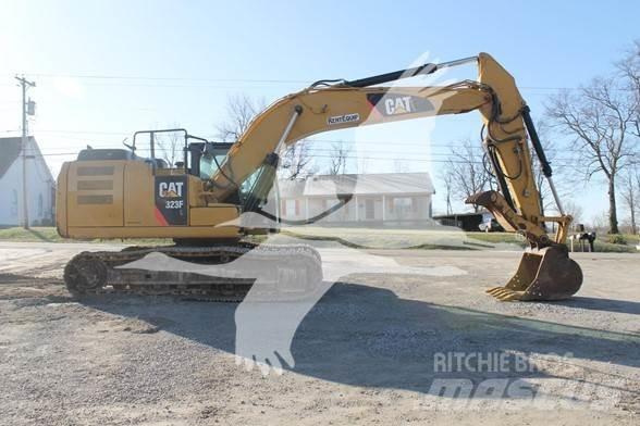 CAT 323FL Гусеничні екскаватори