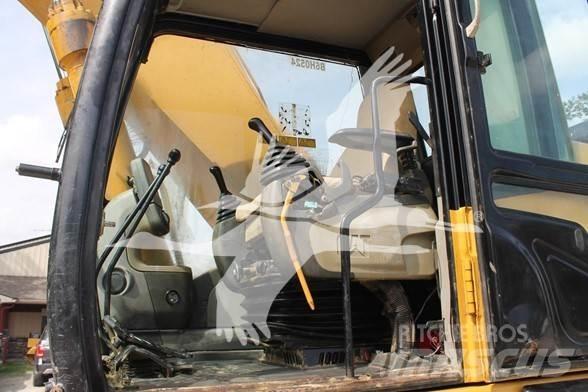 CAT 330DL Гусеничні екскаватори