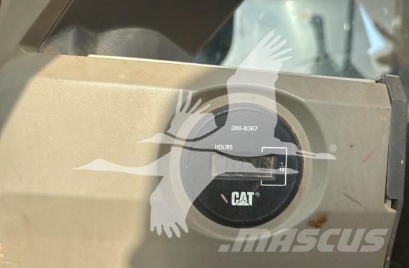 CAT 349FL Гусеничні екскаватори